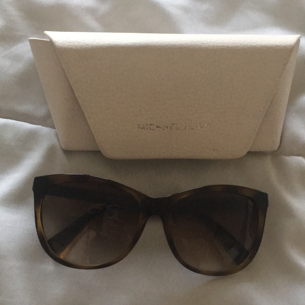 EUC Michael kors sunglasses- brown
